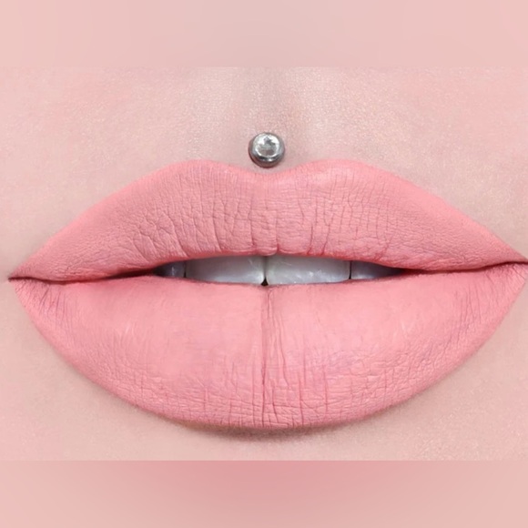 Jeffree Star Cosmetics Skin Tight velour liquid lipstick - Picture 1 of 4